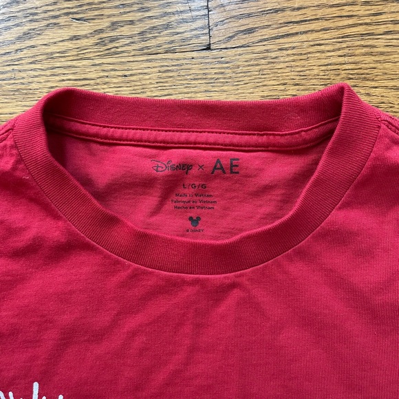 AE x Disney Tee - Picture 3 of 5